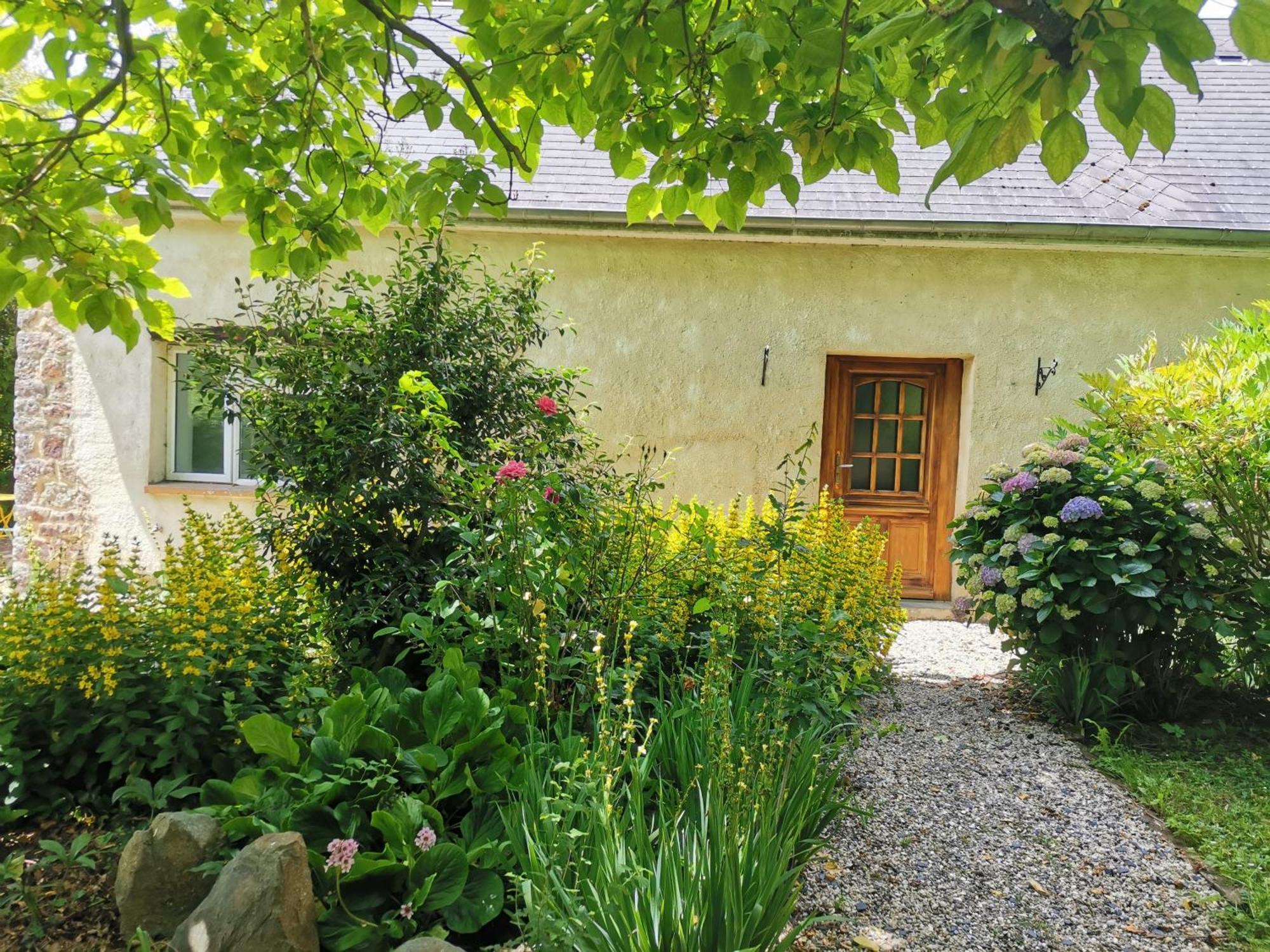 Villa Les Brassins Du Dillon à Moyon Extérieur photo